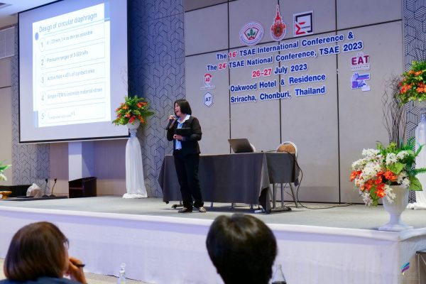 P1058958